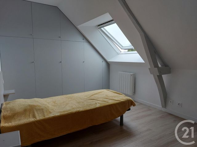 Appartement à louer - 3 pièces - 57.71 m2 - LECOUSSE - 35 - BRETAGNE - Century 21 Gambetta