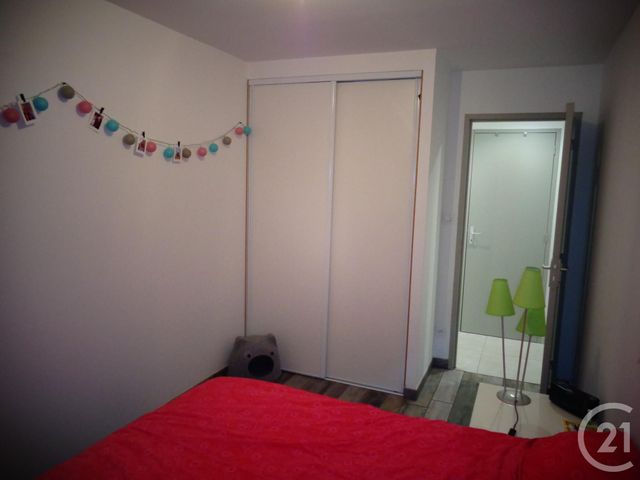 Appartement à louer - 2 pièces - 54.0 m2 - FOUGERES - 35 - BRETAGNE - Century 21 Gambetta