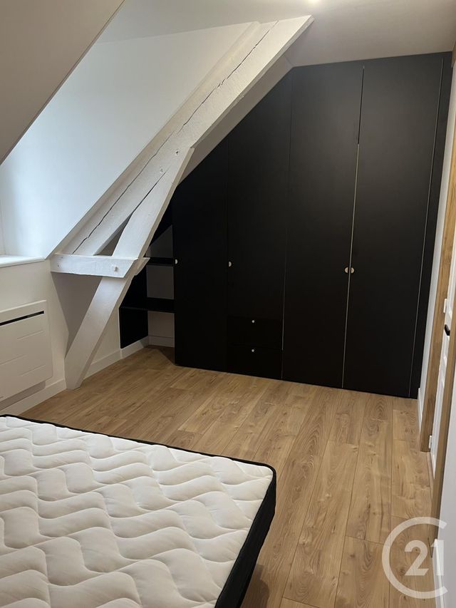 Appartement à louer - 2 pièces - 36.71 m2 - FOUGERES - 35 - BRETAGNE - Century 21 Gambetta