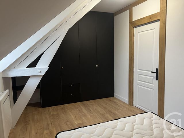 Appartement à louer - 2 pièces - 36.71 m2 - FOUGERES - 35 - BRETAGNE - Century 21 Gambetta