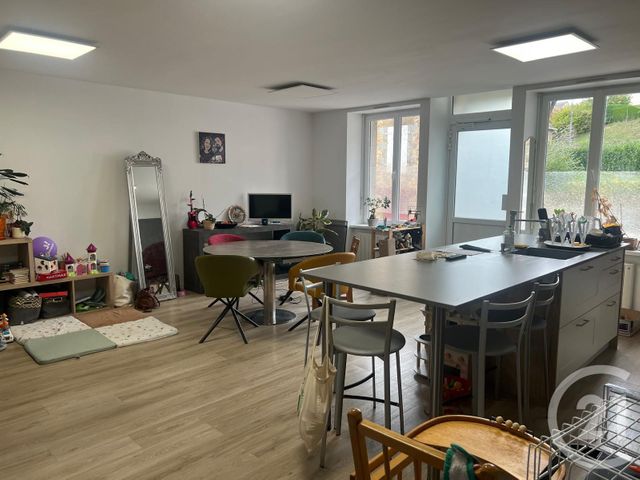 Appartement à louer - 4 pièces - 99.38 m2 - LECOUSSE - 35 - BRETAGNE - Century 21 Gambetta