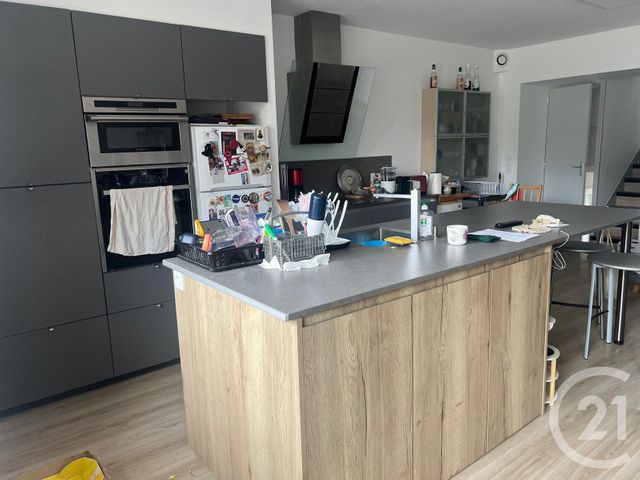 Appartement à louer - 4 pièces - 99.38 m2 - LECOUSSE - 35 - BRETAGNE - Century 21 Gambetta