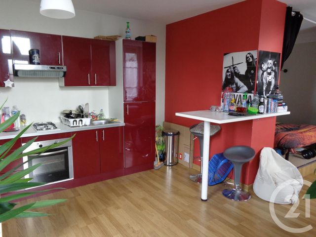 Appartement T1 à vendre - 2 pièces - 48.92 m2 - FOUGERES - 35 - BRETAGNE - Century 21 Gambetta