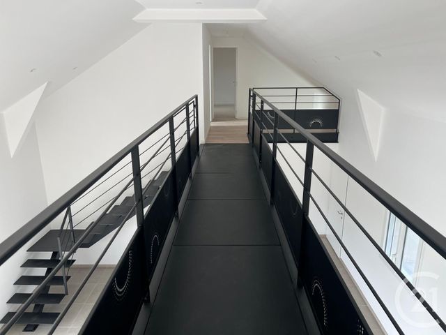 maison à louer - 6 pièces - 156.4 m2 - ROMAGNE - 35 - BRETAGNE - Century 21 Gambetta
