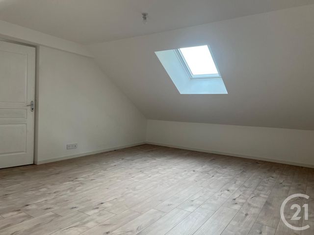 maison à louer - 6 pièces - 156.4 m2 - ROMAGNE - 35 - BRETAGNE - Century 21 Gambetta