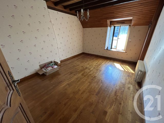 maison à vendre - 6 pièces - 129.96 m2 - ST GERMAIN EN COGLES - 35 - BRETAGNE - Century 21 Gambetta