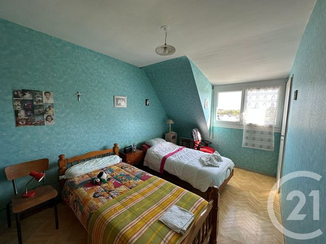 maison à vendre - 4 pièces - 101.18 m2 - LECOUSSE - 35 - BRETAGNE - Century 21 Gambetta