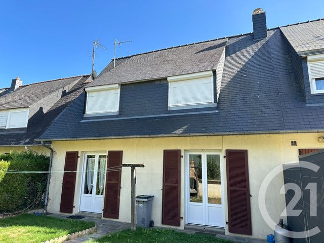 maison à vendre - 4 pièces - 101.18 m2 - LECOUSSE - 35 - BRETAGNE - Century 21 Gambetta