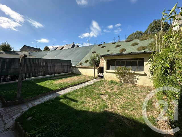 maison à vendre - 4 pièces - 101.18 m2 - LECOUSSE - 35 - BRETAGNE - Century 21 Gambetta