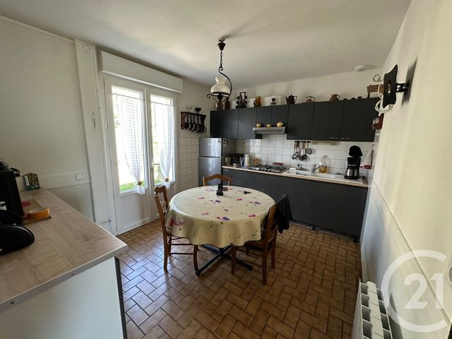maison à vendre - 4 pièces - 101.18 m2 - LECOUSSE - 35 - BRETAGNE - Century 21 Gambetta