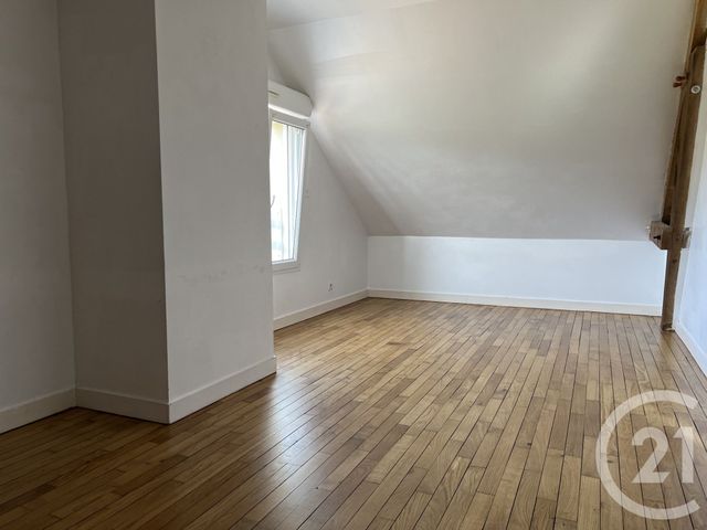 maison à louer - 5 pièces - 129.22 m2 - ROMAGNE - 35 - BRETAGNE - Century 21 Gambetta