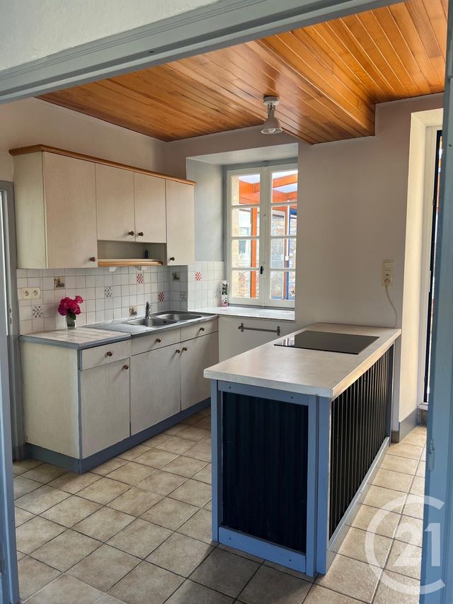 maison à louer - 3 pièces - 76.0 m2 - ST GEORGES DE CHESNE - 35 - BRETAGNE - Century 21 Gambetta