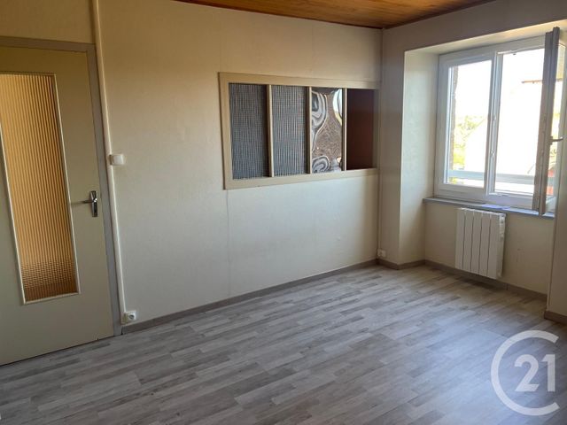maison à louer - 3 pièces - 76.0 m2 - ST GEORGES DE CHESNE - 35 - BRETAGNE - Century 21 Gambetta