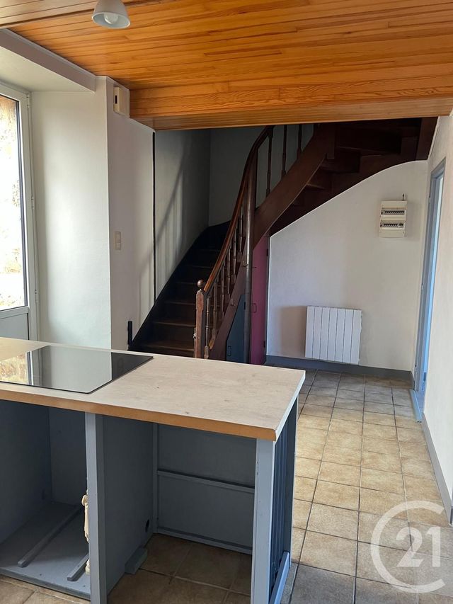 maison à louer - 3 pièces - 76.0 m2 - ST GEORGES DE CHESNE - 35 - BRETAGNE - Century 21 Gambetta