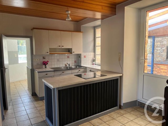 maison à louer - 3 pièces - 76.0 m2 - ST GEORGES DE CHESNE - 35 - BRETAGNE - Century 21 Gambetta
