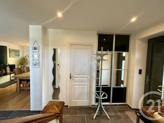 maison à vendre - 5 pièces - 130.0 m2 - FOUGERES - 35 - BRETAGNE - Century 21 Gambetta
