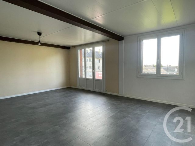 Appartement F3 à vendre - 3 pièces - 73.9 m2 - FOUGERES - 35 - BRETAGNE - Century 21 Gambetta