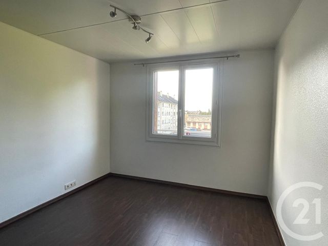Appartement F3 à vendre - 3 pièces - 73.9 m2 - FOUGERES - 35 - BRETAGNE - Century 21 Gambetta