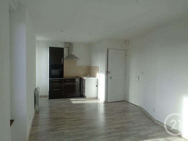 Appartement F2 à louer - 2 pièces - 34.31 m2 - FOUGERES - 35 - BRETAGNE - Century 21 Gambetta