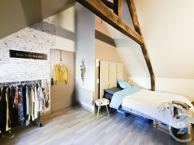 maison à vendre - 7 pièces - 176.0 m2 - FOUGERES - 35 - BRETAGNE - Century 21 Gambetta
