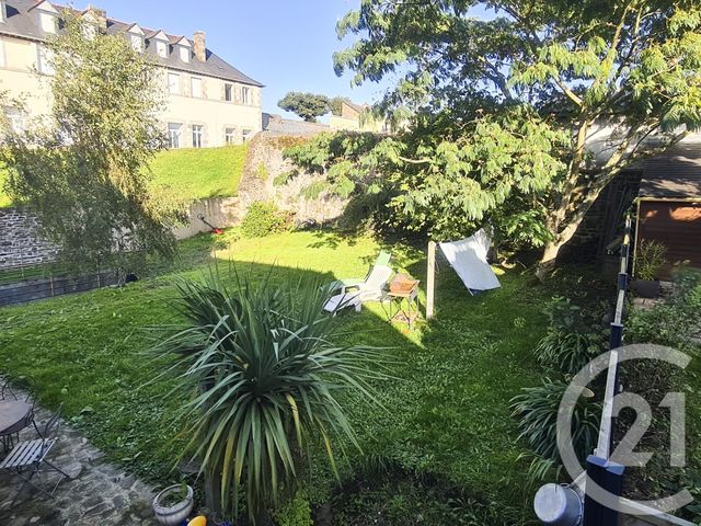 maison à vendre - 7 pièces - 176.0 m2 - FOUGERES - 35 - BRETAGNE - Century 21 Gambetta