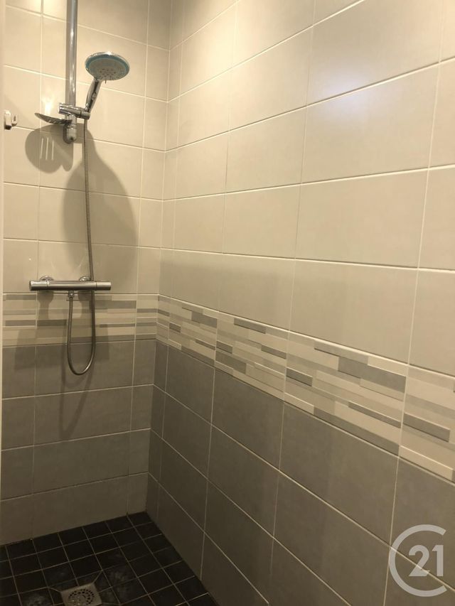 maison à louer - 4 pièces - 82.29 m2 - ST HILAIRE DES LANDES - 35 - BRETAGNE - Century 21 Gambetta