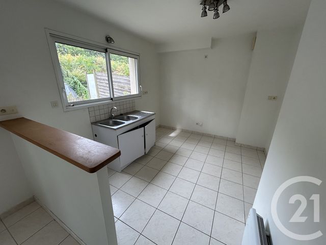 maison à vendre - 6 pièces - 105.3 m2 - LECOUSSE - 35 - BRETAGNE - Century 21 Gambetta