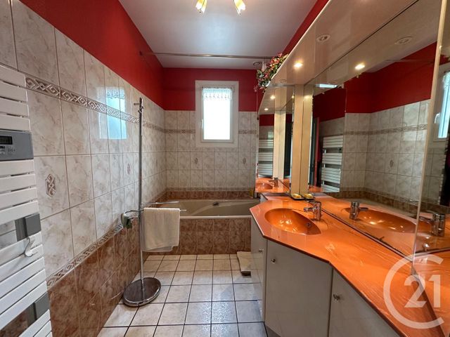 maison à vendre - 9 pièces - 182.26 m2 - LOUVIGNE DU DESERT - 35 - BRETAGNE - Century 21 Gambetta