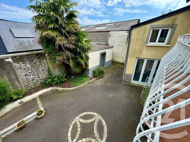 maison à vendre - 7 pièces - 169.64 m2 - FOUGERES - 35 - BRETAGNE - Century 21 Gambetta
