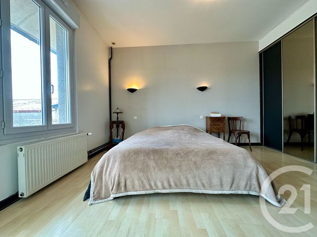 maison à vendre - 7 pièces - 169.64 m2 - FOUGERES - 35 - BRETAGNE - Century 21 Gambetta