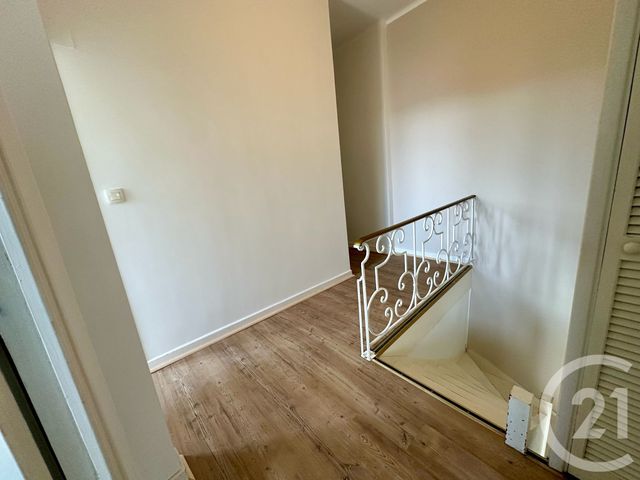 maison à vendre - 7 pièces - 169.64 m2 - FOUGERES - 35 - BRETAGNE - Century 21 Gambetta