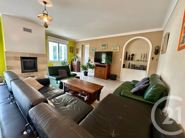 maison à vendre - 7 pièces - 169.64 m2 - FOUGERES - 35 - BRETAGNE - Century 21 Gambetta