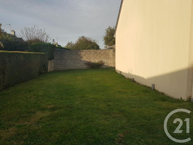 maison à louer - 5 pièces - 113.0 m2 - FOUGERES - 35 - BRETAGNE - Century 21 Gambetta