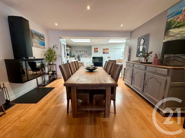 maison à vendre - 5 pièces - 130.0 m2 - FOUGERES - 35 - BRETAGNE - Century 21 Gambetta