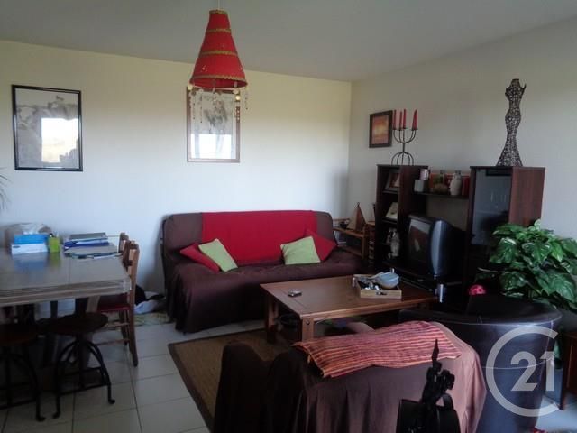 Appartement F2 à louer - 2 pièces - 44.66 m2 - FOUGERES - 35 - BRETAGNE - Century 21 Gambetta
