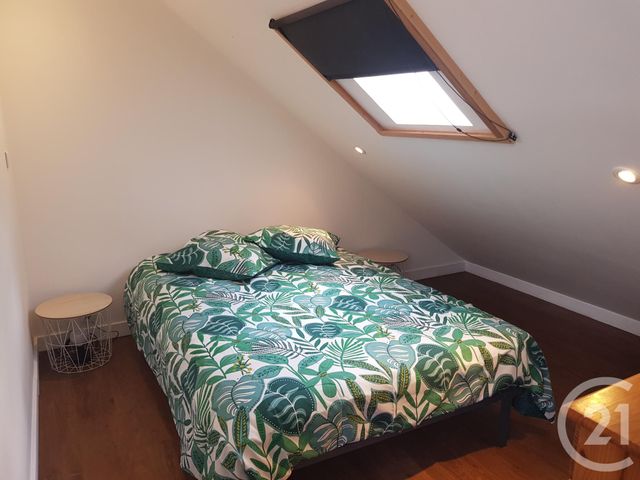 Appartement T2 à louer - 2 pièces - 42.49 m2 - FOUGERES - 35 - BRETAGNE - Century 21 Gambetta