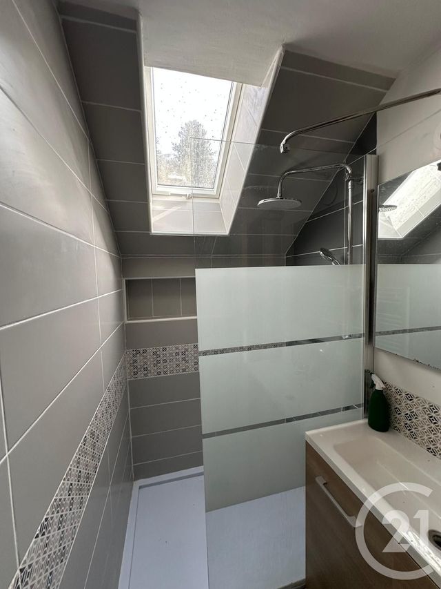 maison à vendre - 7 pièces - 150.86 m2 - FOUGERES - 35 - BRETAGNE - Century 21 Gambetta